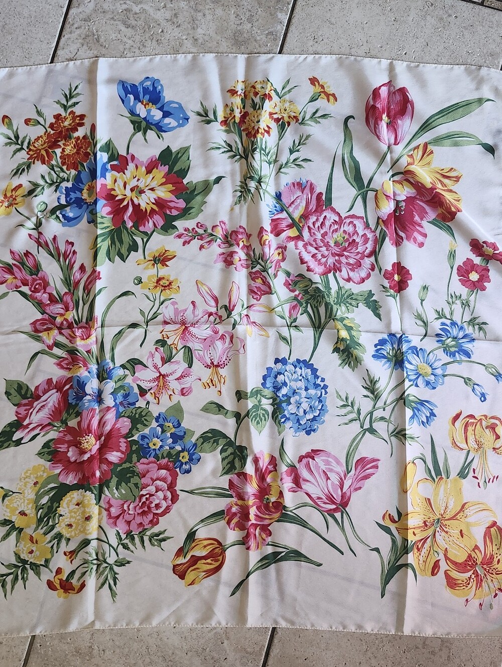 Dominique Martine Paris Polyester Floral Print Square Scarf 30 X 30